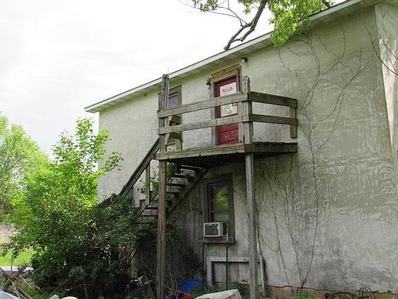 2nd story deck