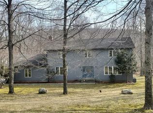 5 Cobbling Rock Rd, Katonah, NY 10536