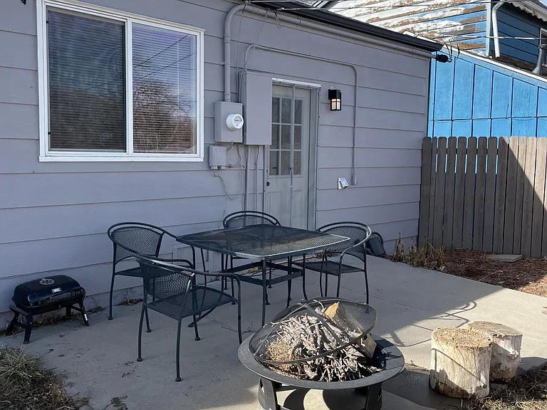 1150 Galena St — Photo 2