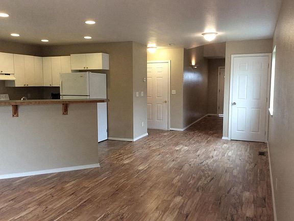 Living /dining area
