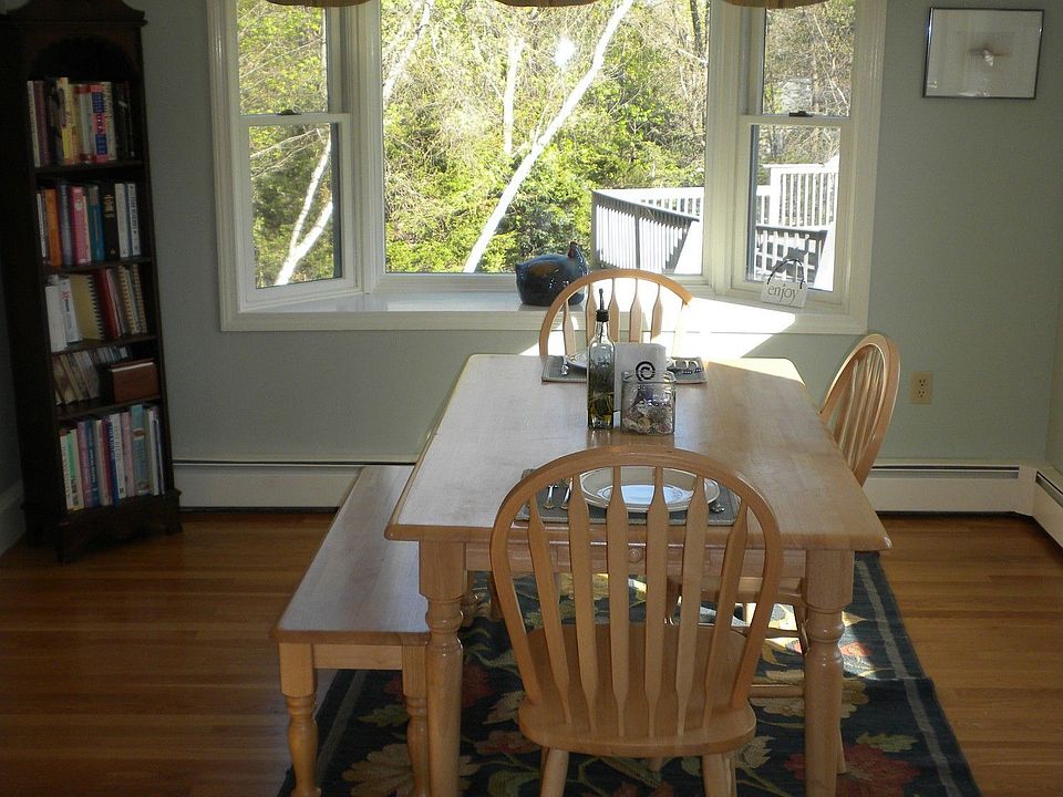 1st image of 5 Madonna Dr