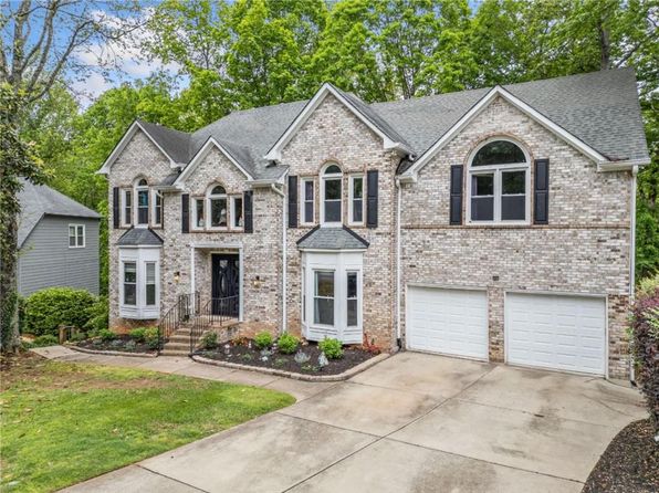 4365 Dover Crossing Dr, Marietta, GA 30066