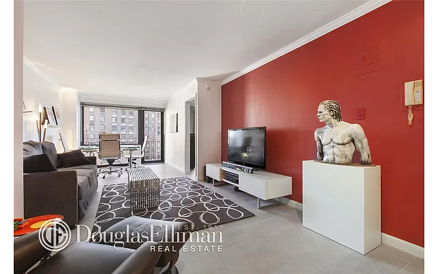 Sold by Douglas Elliman | media 2