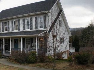 301 Bays Cove Trl, Kingsport, TN 37660