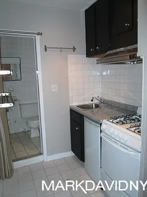 Rented by Mark David | media 22