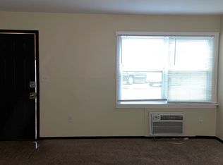 2012 Gilead Ave #2012, Zion, IL 60099