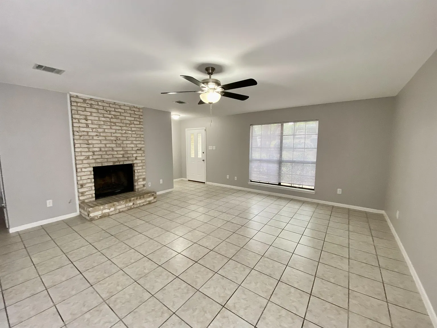 6824 Edmond Avenue - Duplex — Photo 4