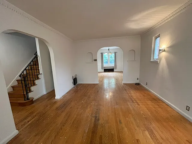 68-44 Exeter St #1FAM — Photo 4