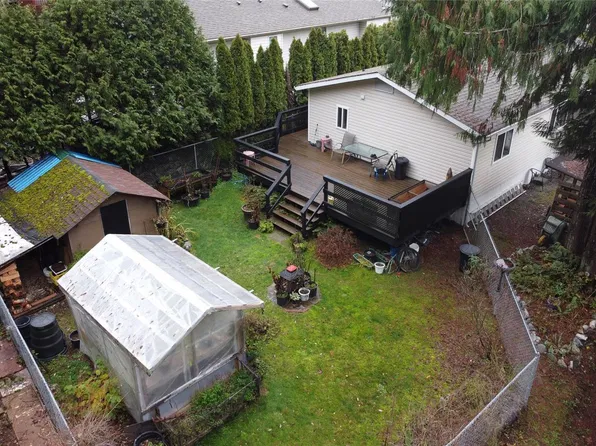 300 Lake Park Rd, Lake Cowichan, BC V0R 2G1