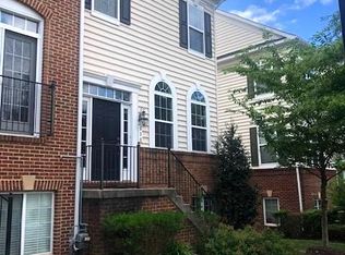 530 Jurgensen Pl, Landover, MD 20785