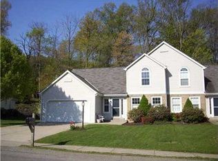 110 Hampshire Dr, Cranberry Township, PA 16066