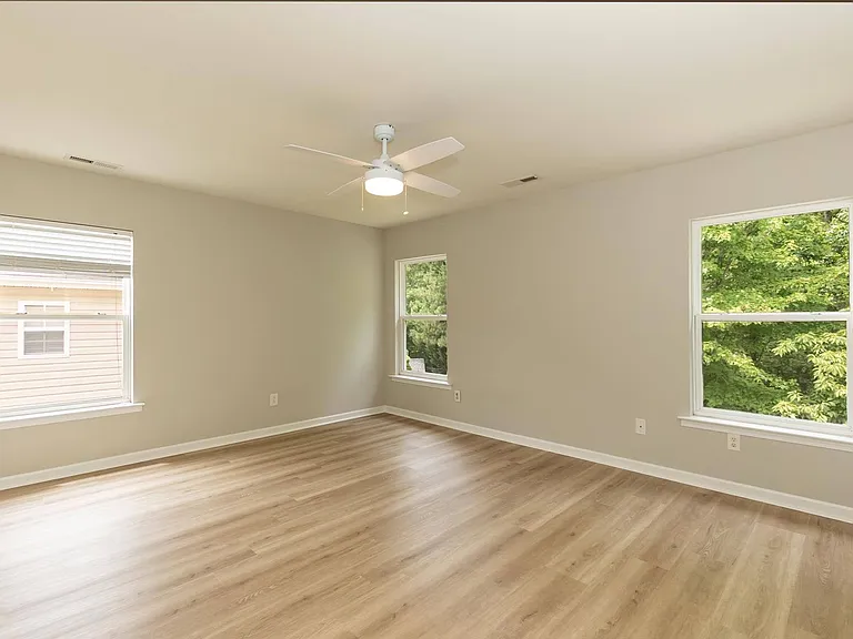 3010 Remington Oaks Cir — Photo 21
