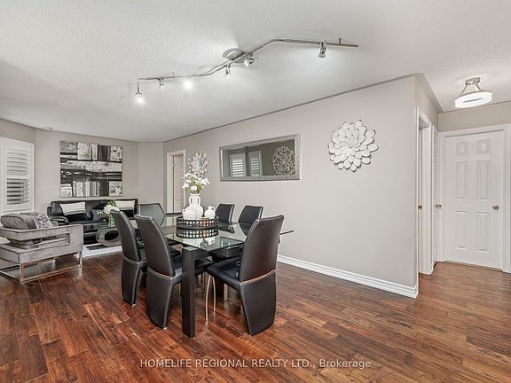 3rd image of 20 Ruddell Cres