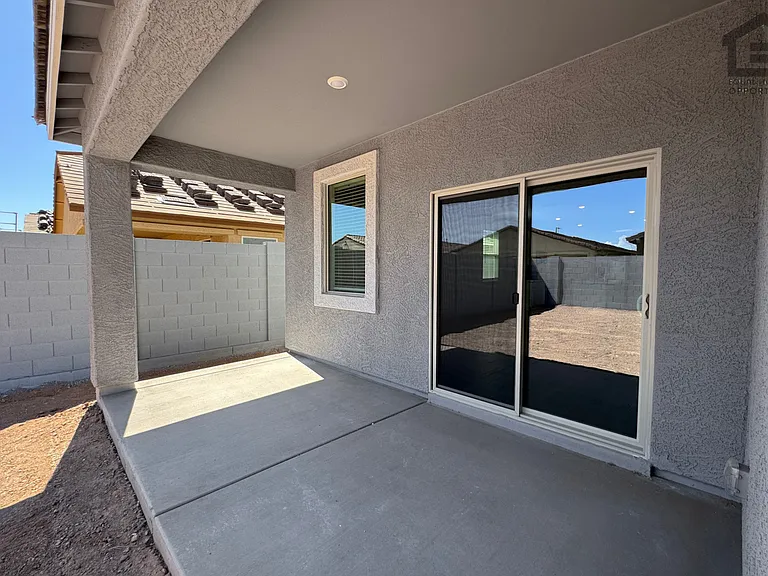 18236 W Avenida Del Sol — Photo 28