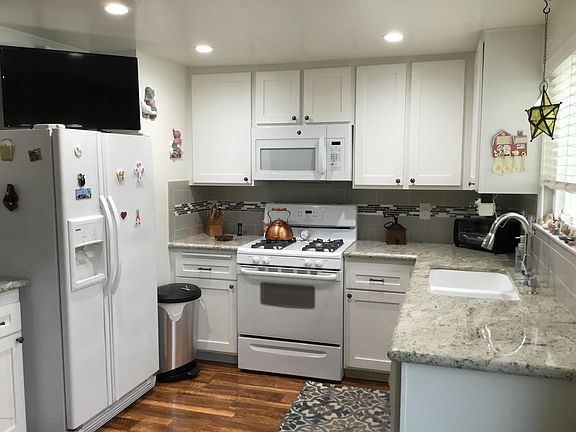 5th image of 14661 Daisy Meadow St