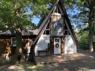 1535 Mayflower Ln, Dandridge, TN 37725