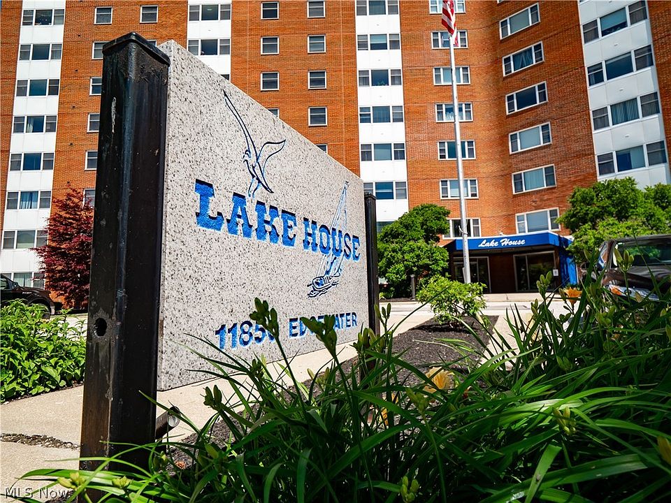 1st image of 11850 Edgewater Dr APT 612