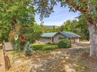 1472 Sardine Creek Rd, Gold Hill, OR, 97525