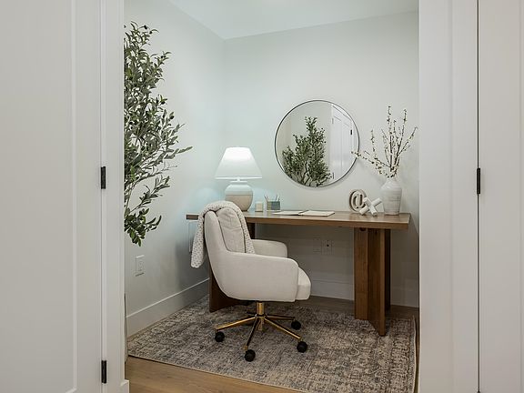 4th image of 46185 Thomas Rd #403