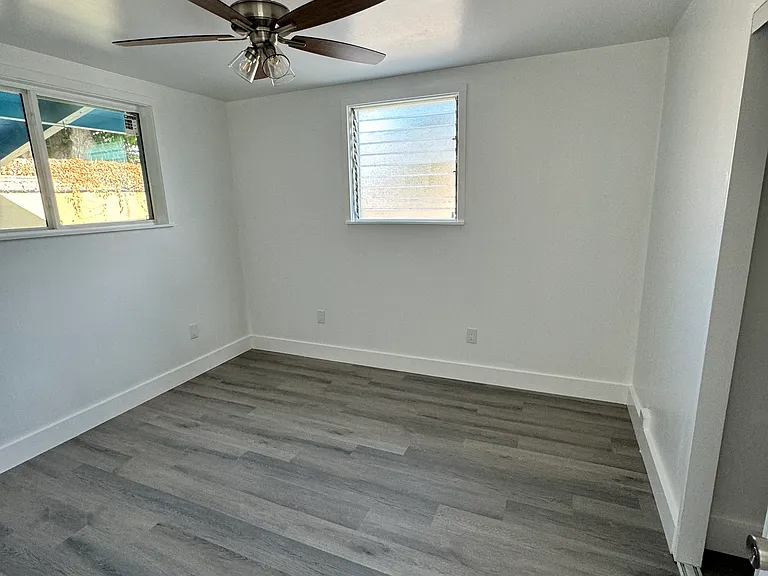3528 Salt Lake Blvd #A — Photo 4