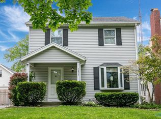 3827 Grantley Rd, Toledo, OH 43613