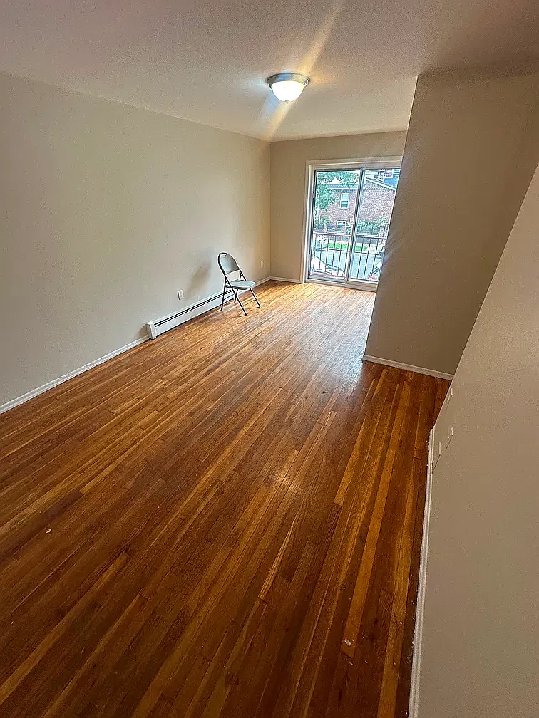 2 bed, 600 sqft, $1,795 — Photo 3
