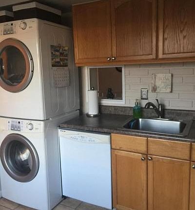4th image of 8828 Oak Hollow Ct