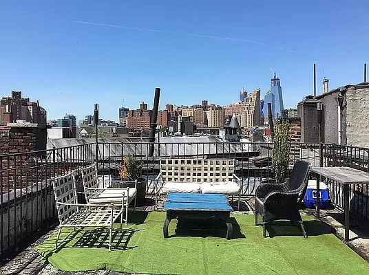 Rented by LJ Sloane Management | media 27