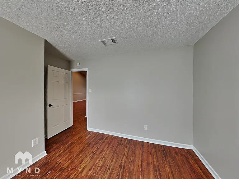 6610 Waders Ridge Dr — Photo 11