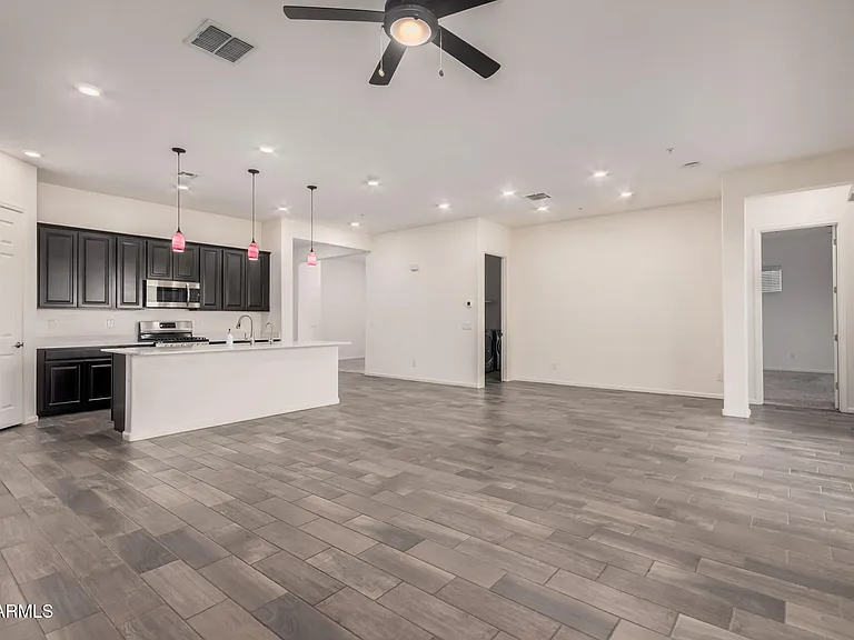 21255 W Ashland Ave — Photo 20