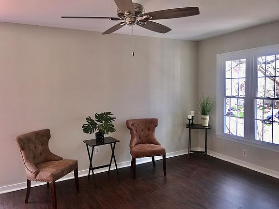 Ceiling Fan in Family Room