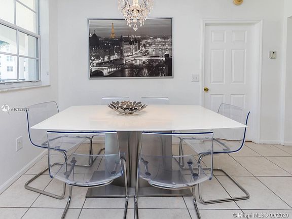 3rd image of 3225 NE 184th St APT 10304