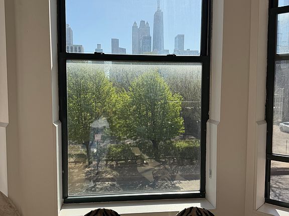 5th image of 944 N Orleans St APT 102