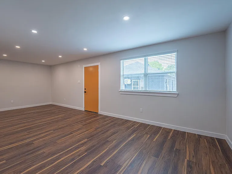 4202 Clay St #E — Photo 20