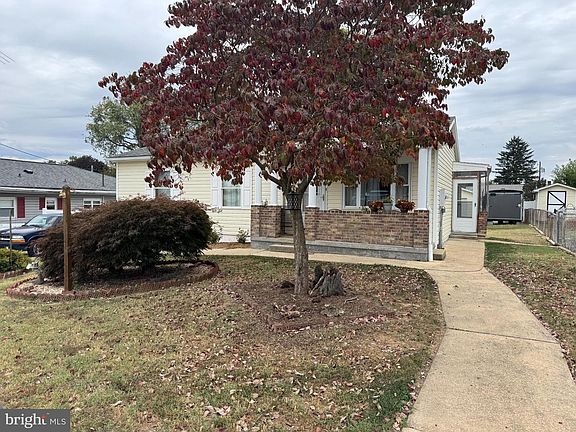 4th image of 1007 Florida Ave