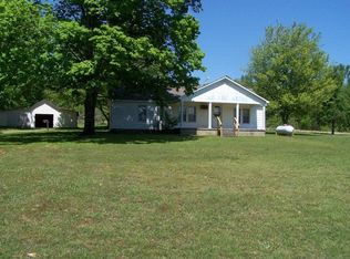 1084 Danville Rd, Big Sandy, TN 38221