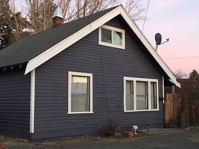 1st image of 946 NW Delaware Ave