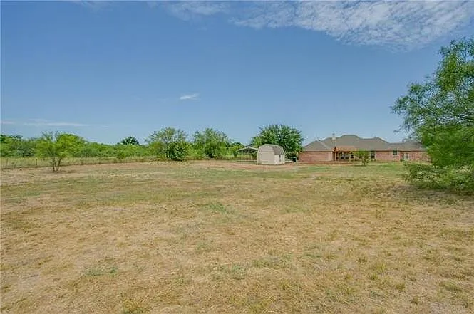 320 Twin Creek Dr — Photo 24