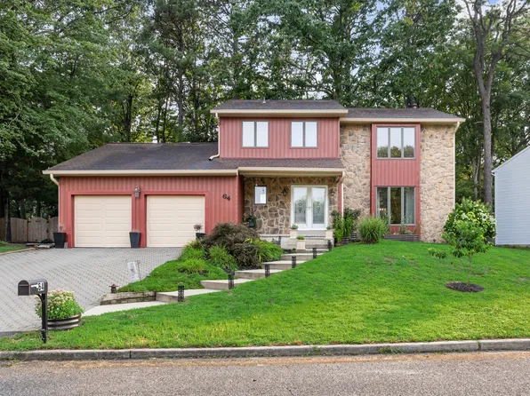 64 Lady Diana Cir, Marlton, NJ 08053