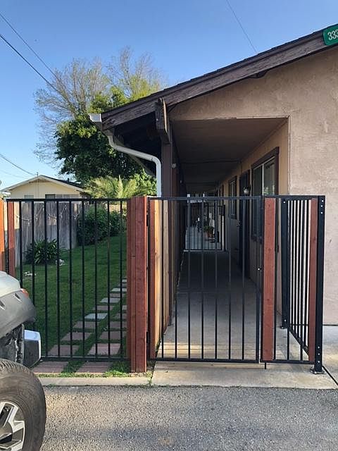 1st image of 333 Daisy Ave #4
