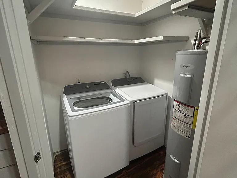 79 E Nursery Rd — Photo 2