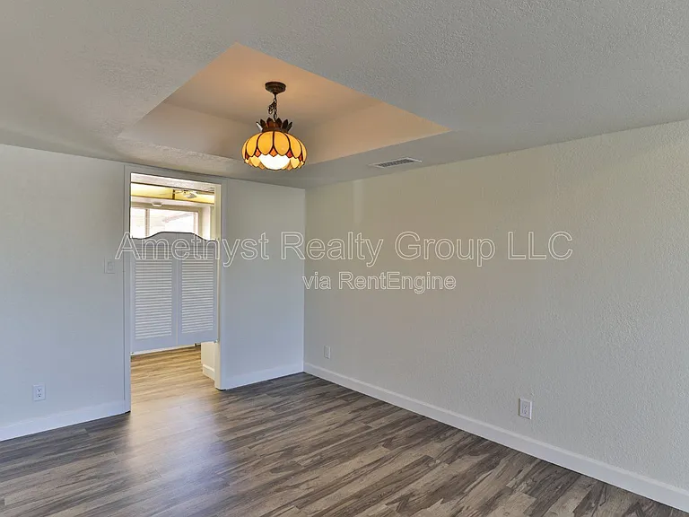 4419 W Shaw Butte Dr — Photo 6