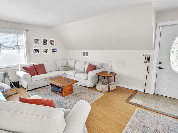 5th image of 149 Driscoll Rd