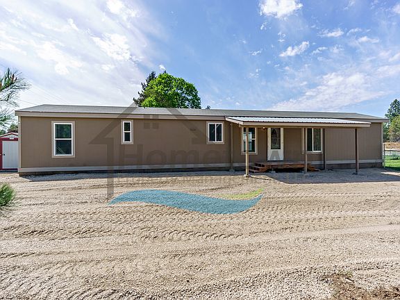 4th image of 5563 E Grove Ave