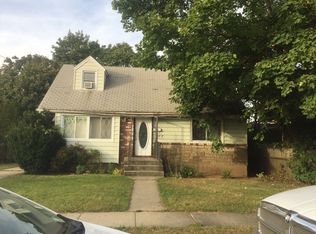 539 Grant Pl, Uniondale, NY 11553