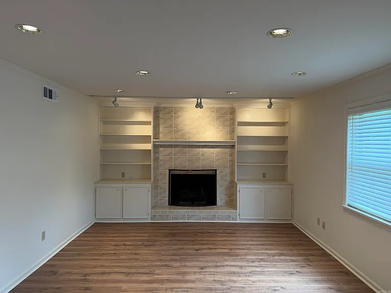 11417 Ethan Allen Dr — Photo 6