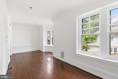 5939 Drexel Rd #1 Photo 1
