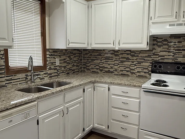 2600 Adams St #3 — Photo 7