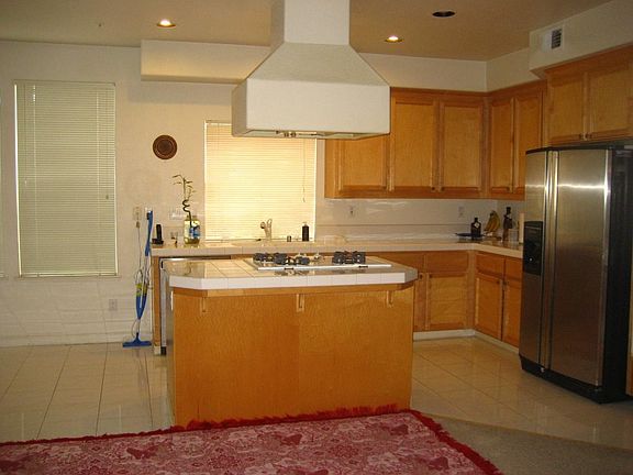 3rd image of 4340 Cambridge Way