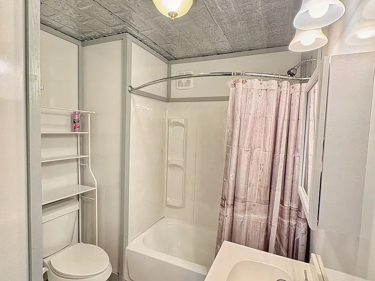 185 Candy Rd — Photo 3
